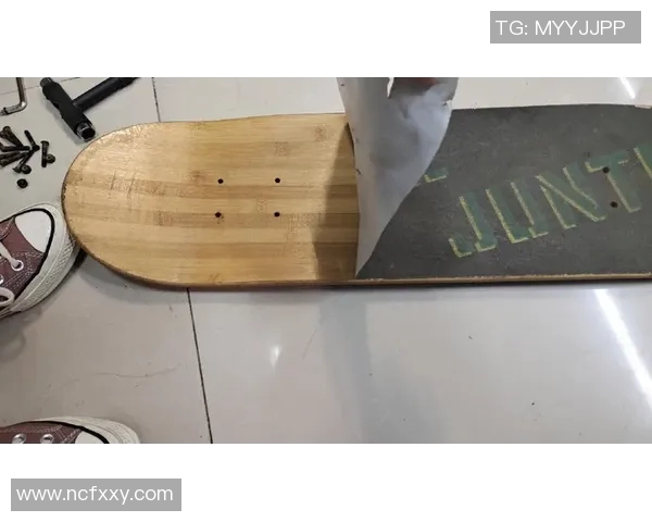 滑板新手必看：全面掌握滑板技巧与状态调整的入门指南