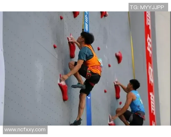 西安极限运动队在世界攀岩锦标赛中以69分领先其他队伍 西安极限运动队在世界攀岩锦标赛中以69分领先其他队伍