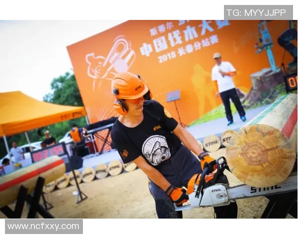 重庆网球队以74分领跑精英赛积分榜展现强劲实力