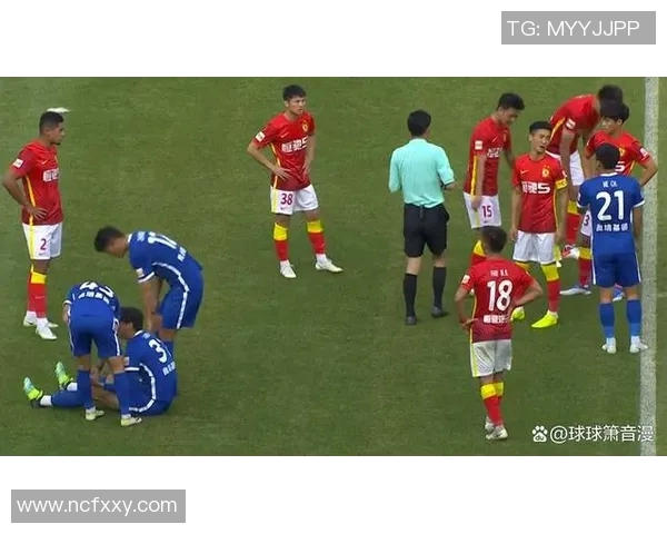 重庆足球队强势领跑总决赛积分榜以99分稳居第一名