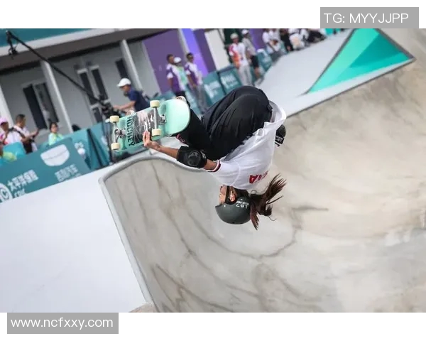 南京滑板队的进攻体系与滑板战术的完美结合探讨 南京滑板队的进攻体系与滑板战术的完美结合探讨