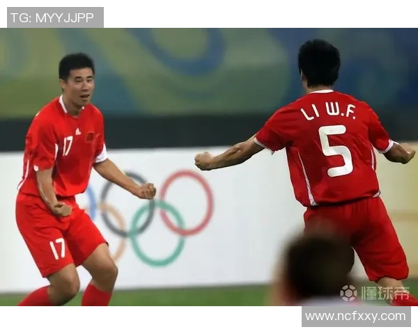 周军专访：从绿茵场到人生舞台的足球旅程回顾与展望