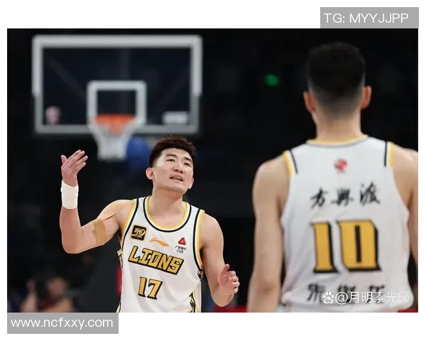 CBA精彩对决回顾广东队与北京队的巅峰对抗录像回放分析