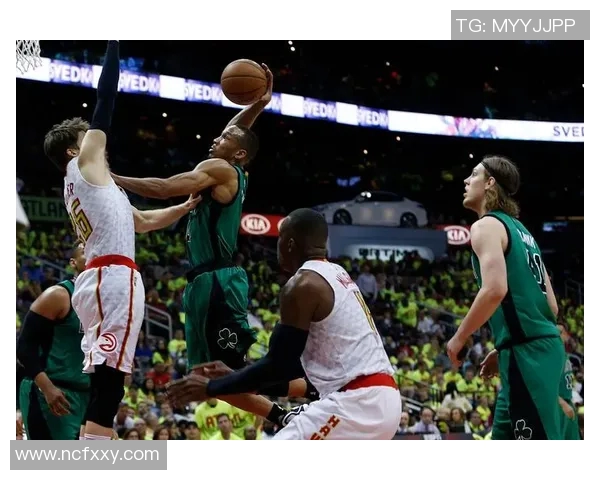 小牛对凯尔特人精彩对决图片回顾与分析