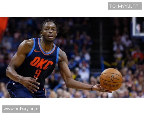 杰拉米格兰特的篮球之路与未来展望：从潜力新星到全能战士的蜕变