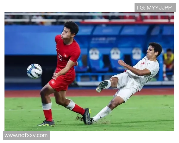 杭州足球队包夹战术的创新与实践分析探讨