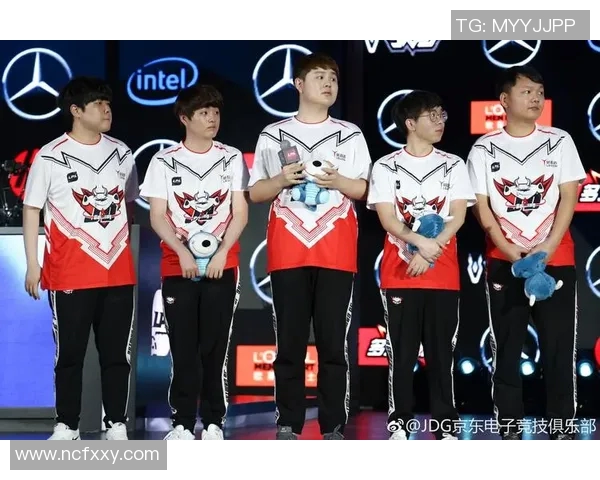 JDG成长之路：从默默无闻到电竞巅峰的奋斗历程